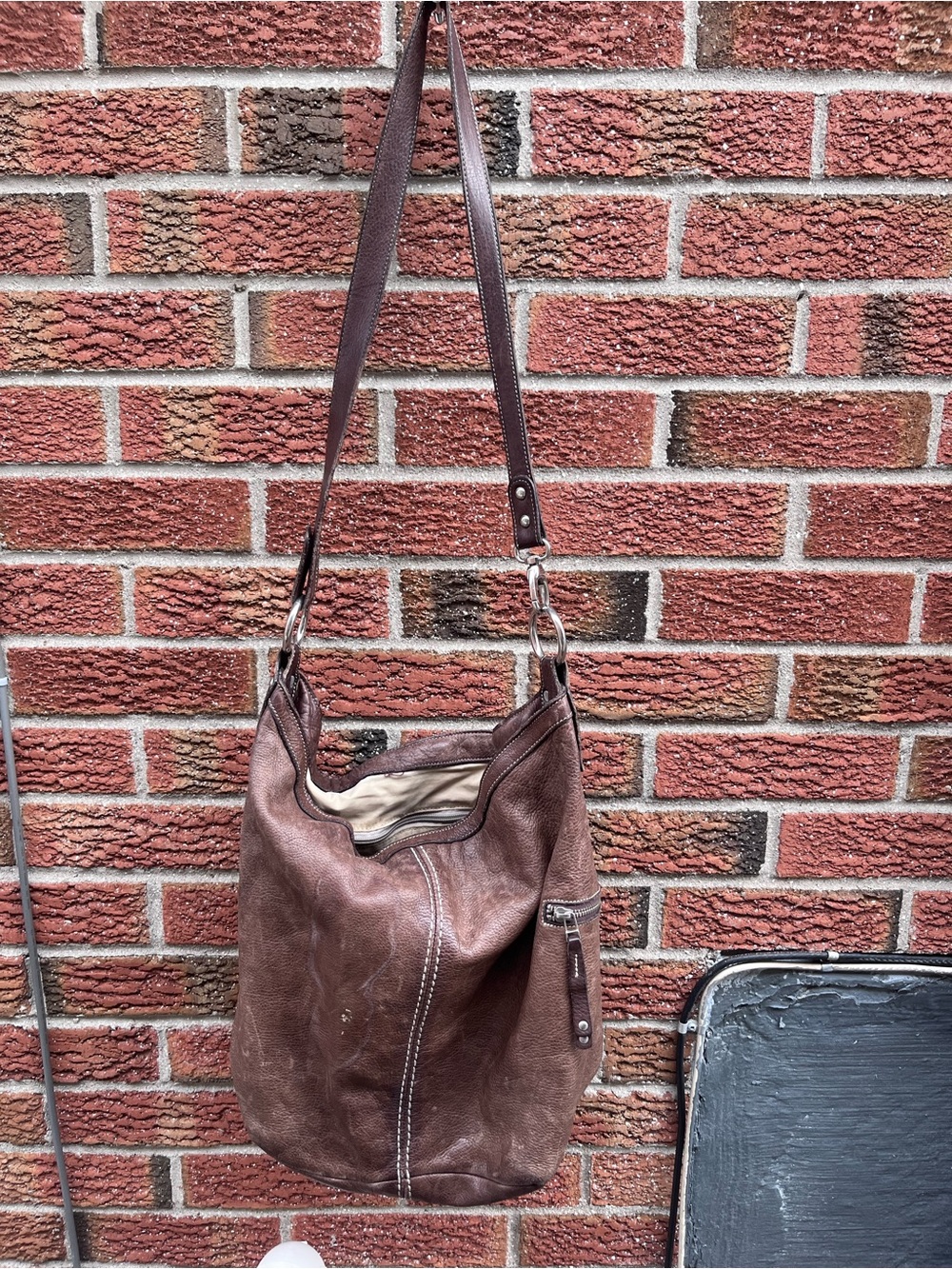 Roots Brown Leather Shoulder bag